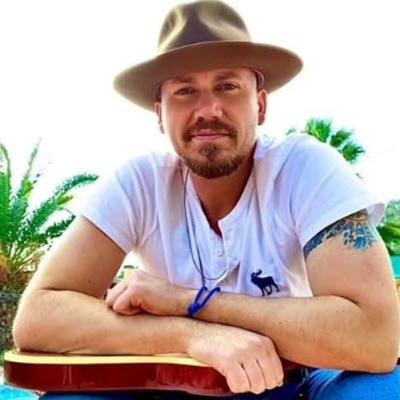 Acoustic Songwiters hosted by PJ Bidwell (Talent: Baja Caravan)