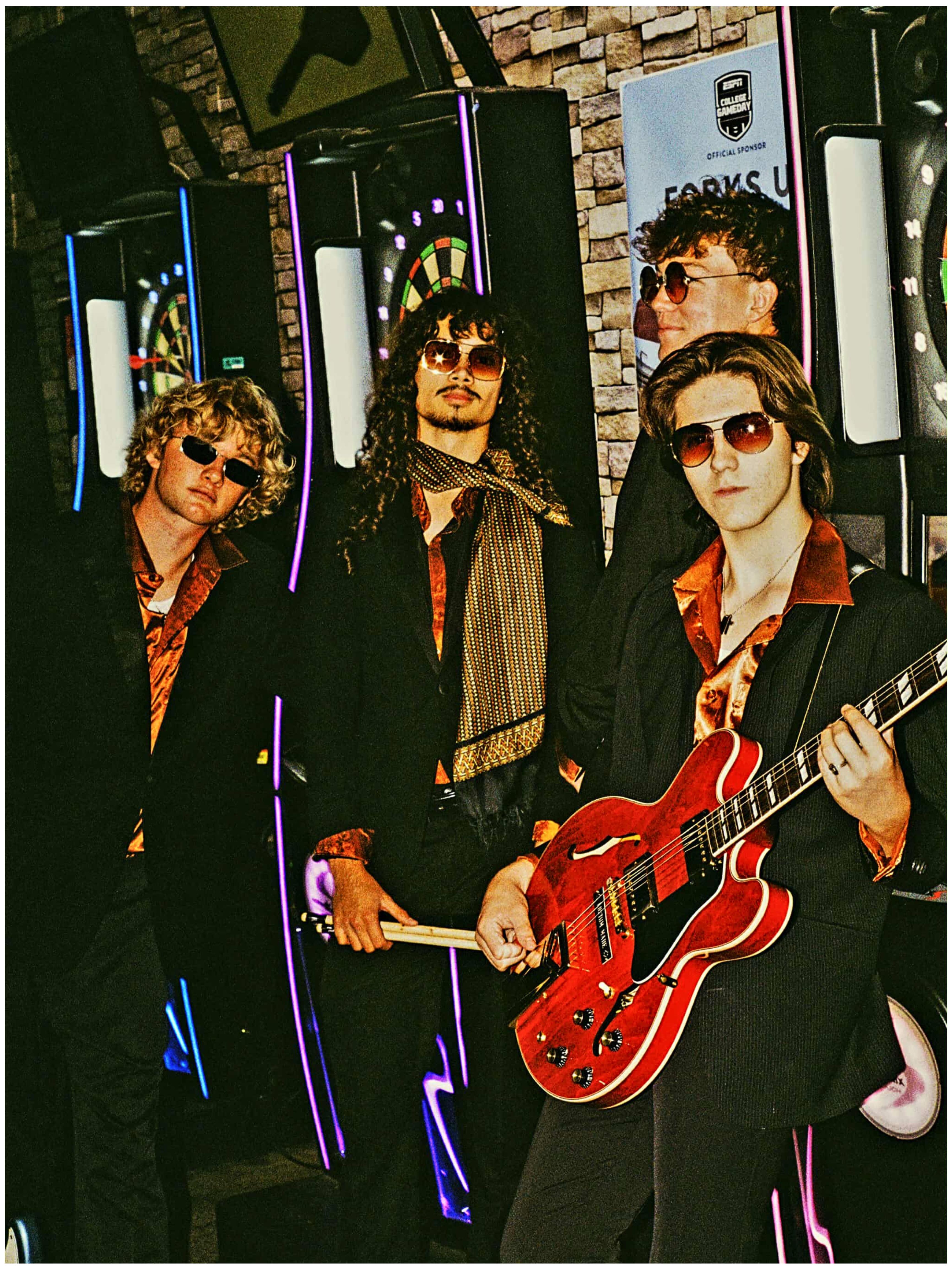 Garrett James and the Wanderers - Gallery Image 4