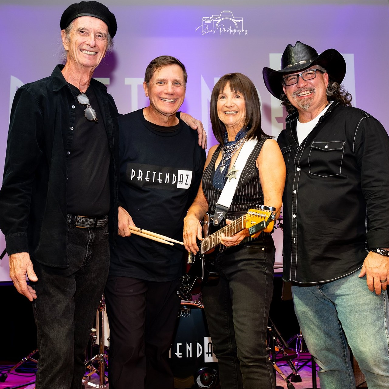 PRETENDAZ - Gallery Image 1