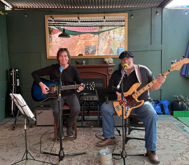Ed n Ron - Gallery Image 1