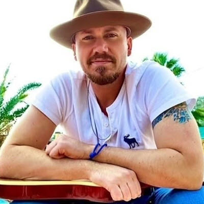 Acoustic Songwiters hosted by PJ Bidwell (Talent: Eric Cunningham)